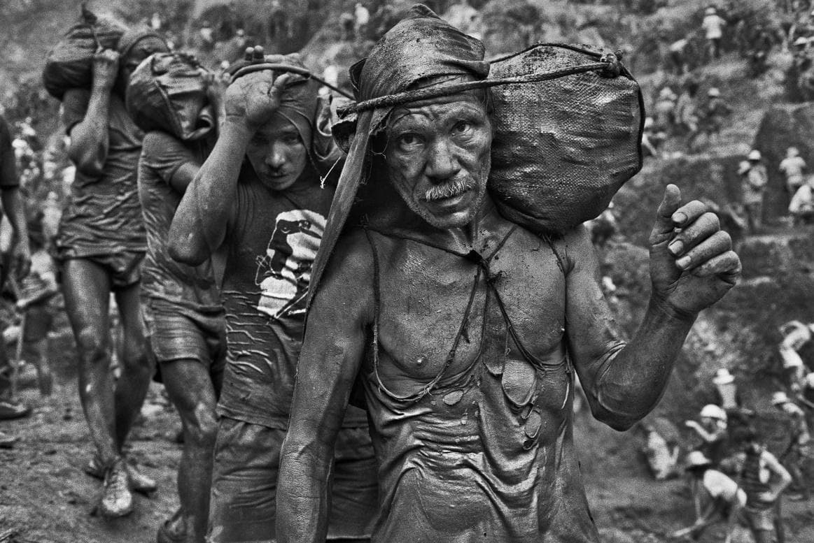 Garimpo de ouro em Serra Pelada (PA), no início da década de 1980